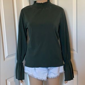 BLANK NYC Turtle Neck Green Long Sleeve Top Bell